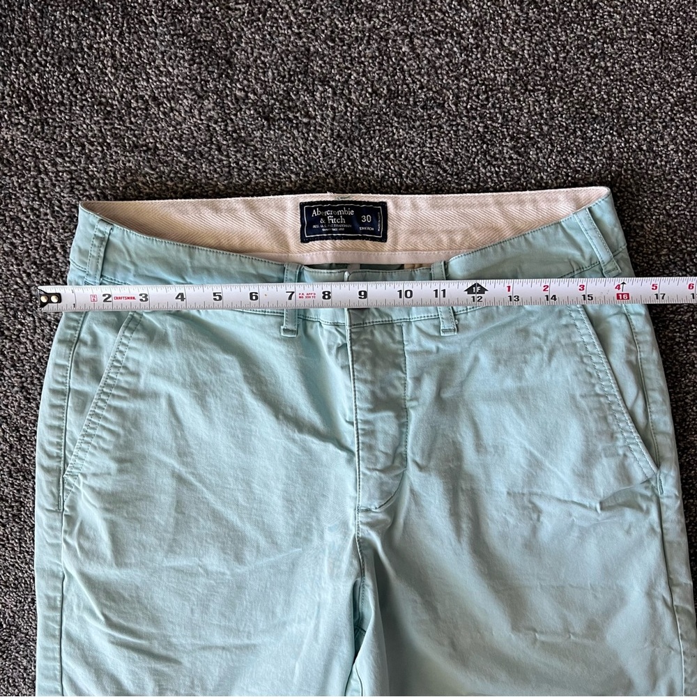 Abercrombie & Fitch Mint Green Men’s Chino Shorts - Picture 6 of 10
